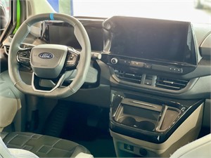 Ford E-Transit Custom